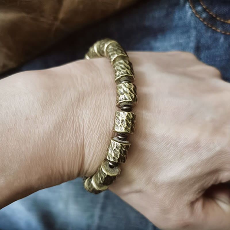 Bracelet spirituel en cuivre de 9 mm avec motif de cratère de météorite