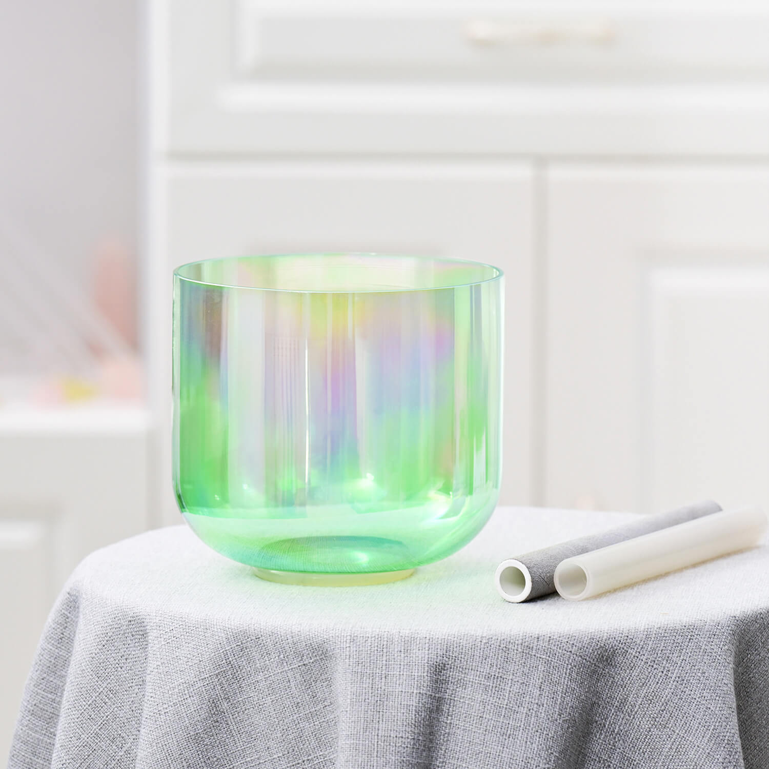 Ensemble de bols chantants en cristal vert clair Cosmic Light pour la méditation