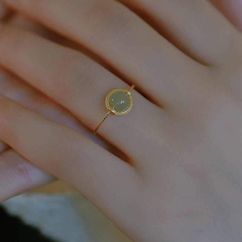 Bague ajustable en jade plaqué or 14 carats pour la chance et la prospérité