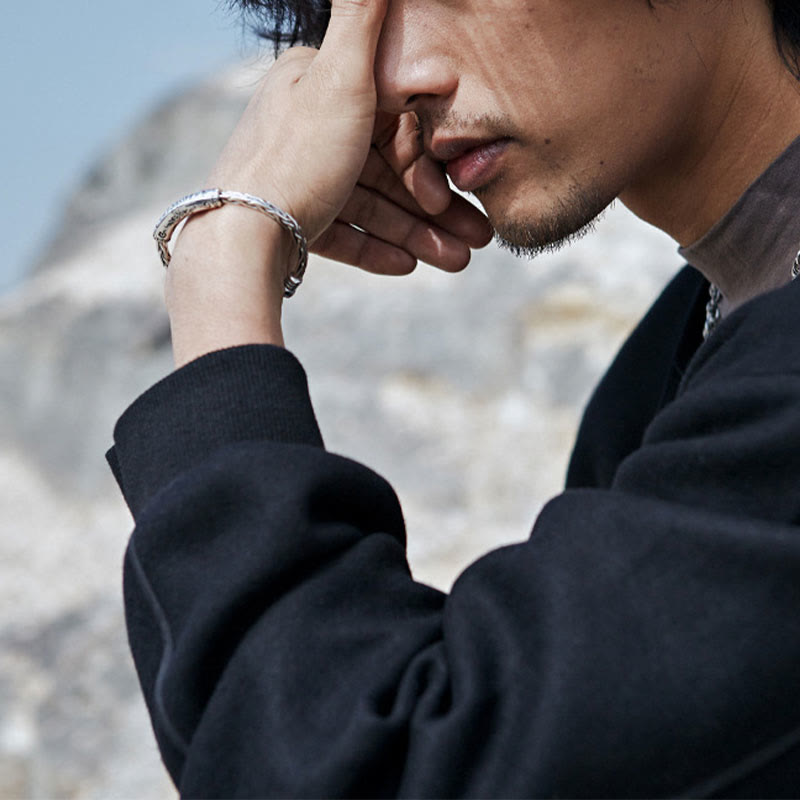 Bracelet manchette réglable en cuivre Om Mani Padme Hum Focus