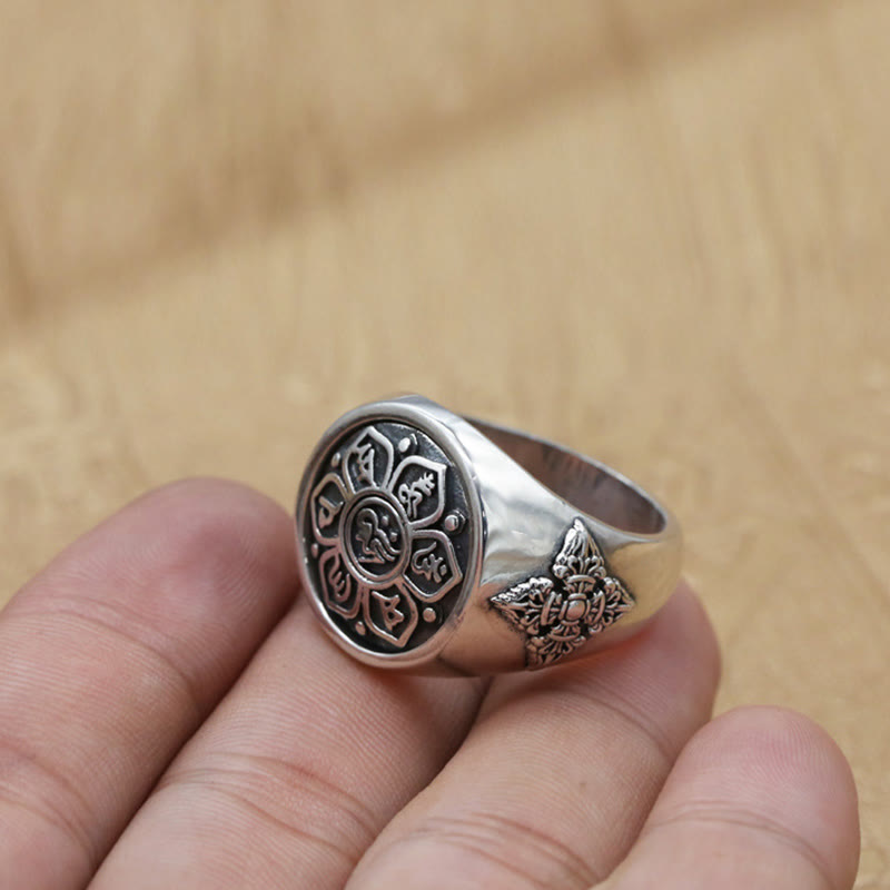 Bague rotative réglable en cuivre Om Mani Padme Hum