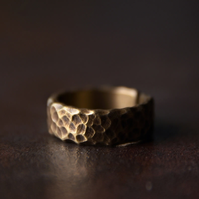 Bague porte-bonheur tibétaine réglable en cuivre pour une énergie positive