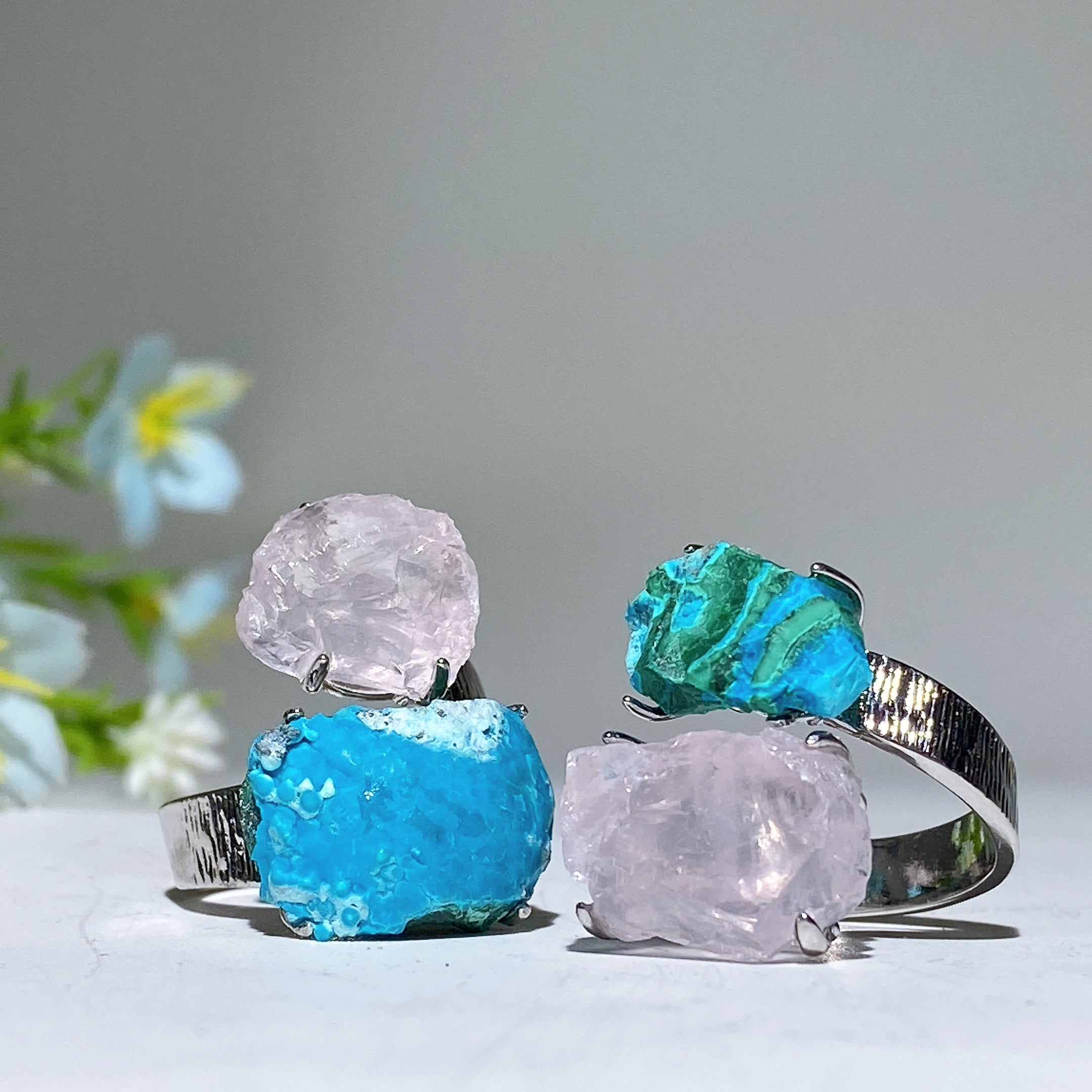 Bague spirituelle réglable en double pierre de cristal brut, énergie de guérison