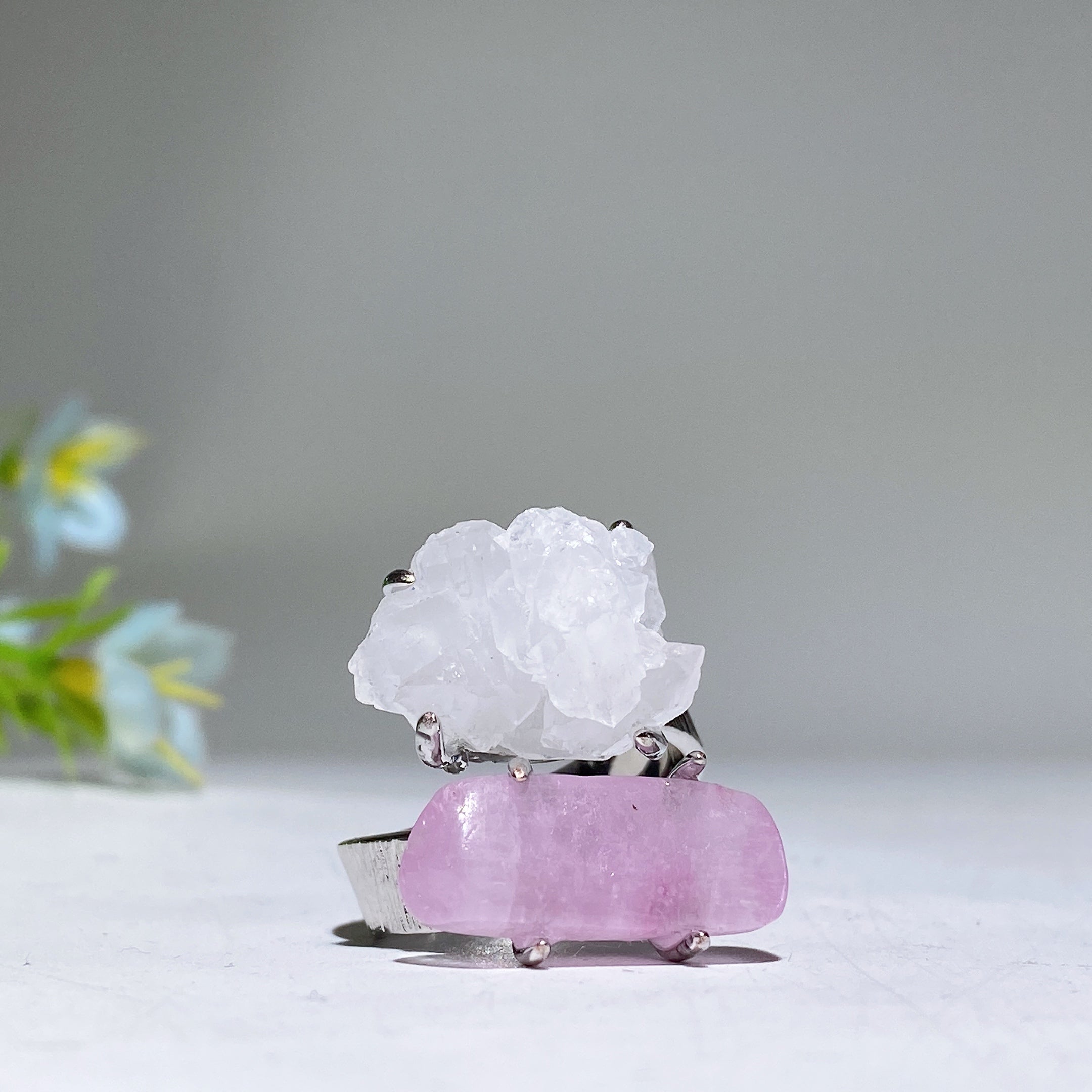 Bague spirituelle réglable en double pierre de cristal brut, énergie de guérison