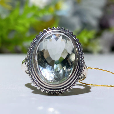 Bague ajustable en améthyste verte pour la guérison et l'équilibre spirituel