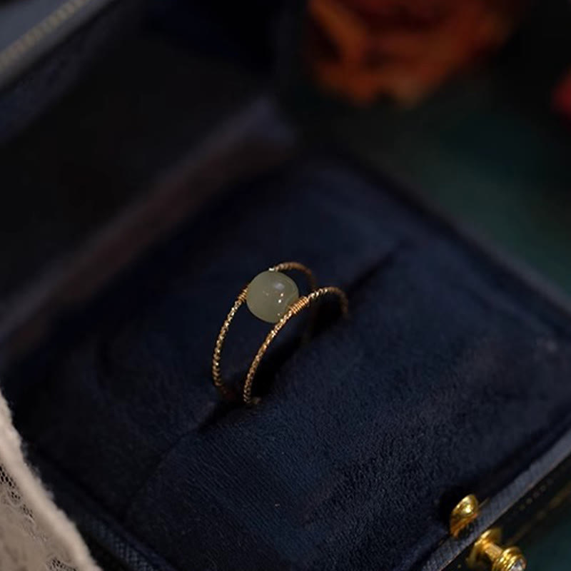 Bague porte-bonheur réglable en cuivre à double couche de perles de jade et de perles