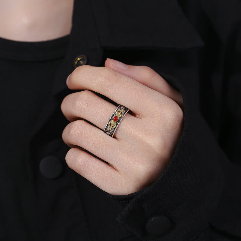 Bague de sagesse réglable en agate rouge Om Mani Padme Hum