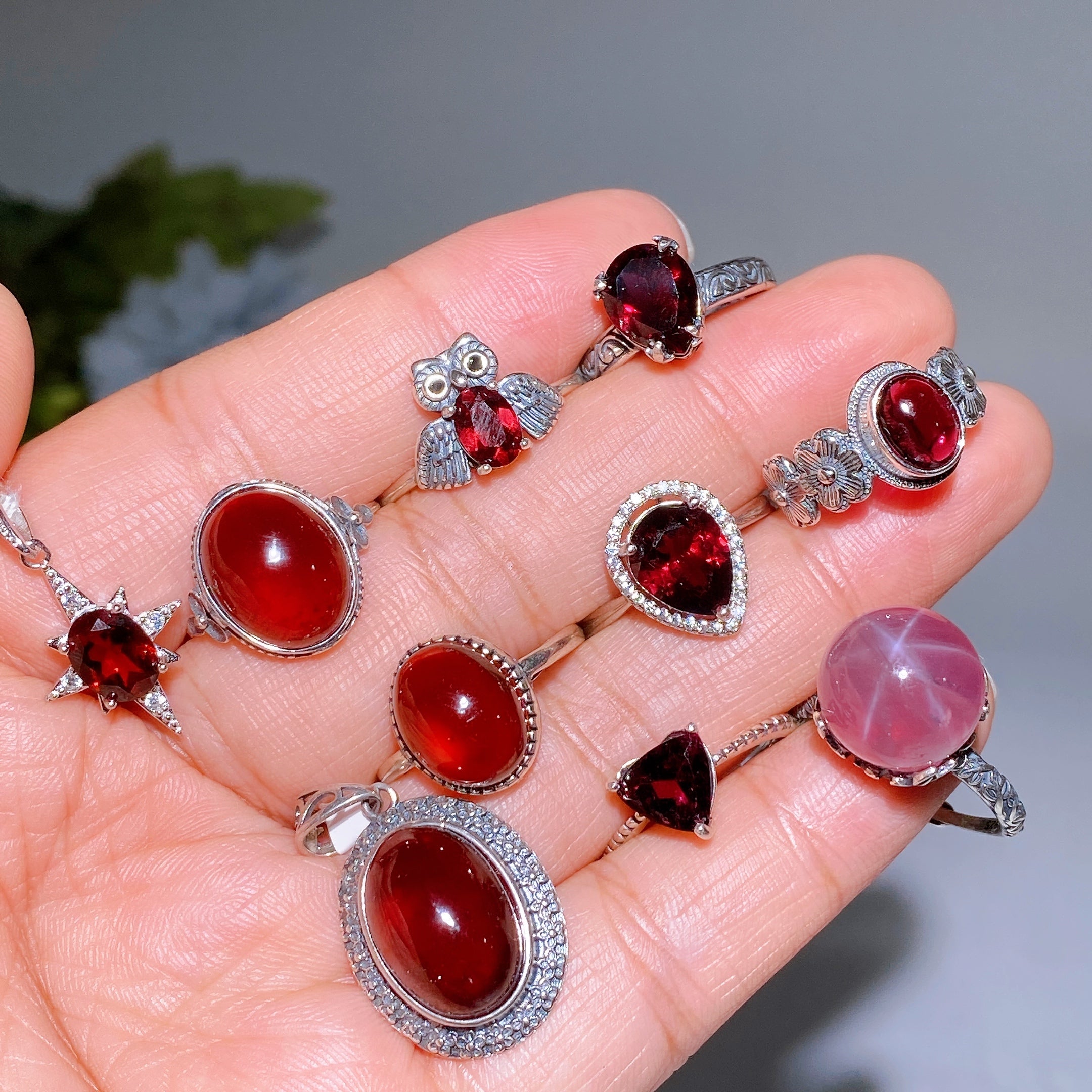 Adjustable Silver Garnet Ring Pendant for Crystal Healing