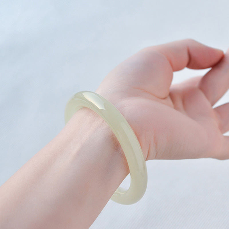 Bracelet manchette Abondance en jade d'Afghanistan 54-56 mm