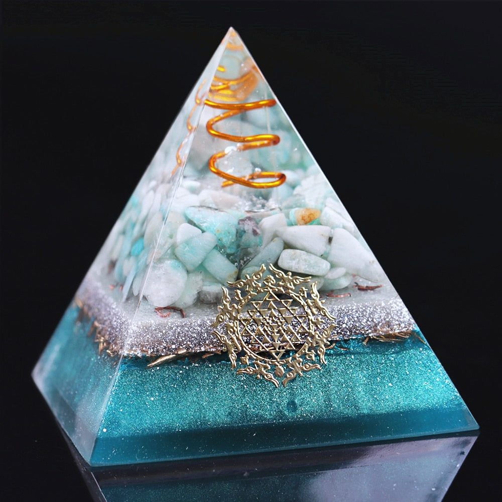 Pyramide Courage et Calme en Amazonite