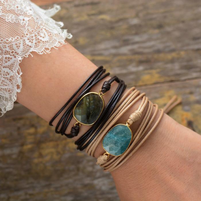 Bracelet en cuir et pierre d'amazonite pour l'équilibre