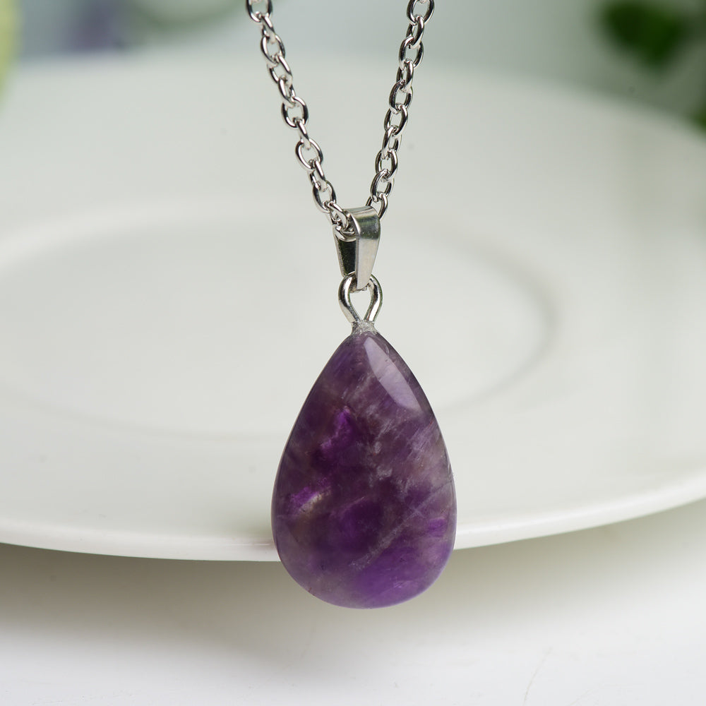 Collier en améthyste avec chaîne en argent pour l'énergie de guérison