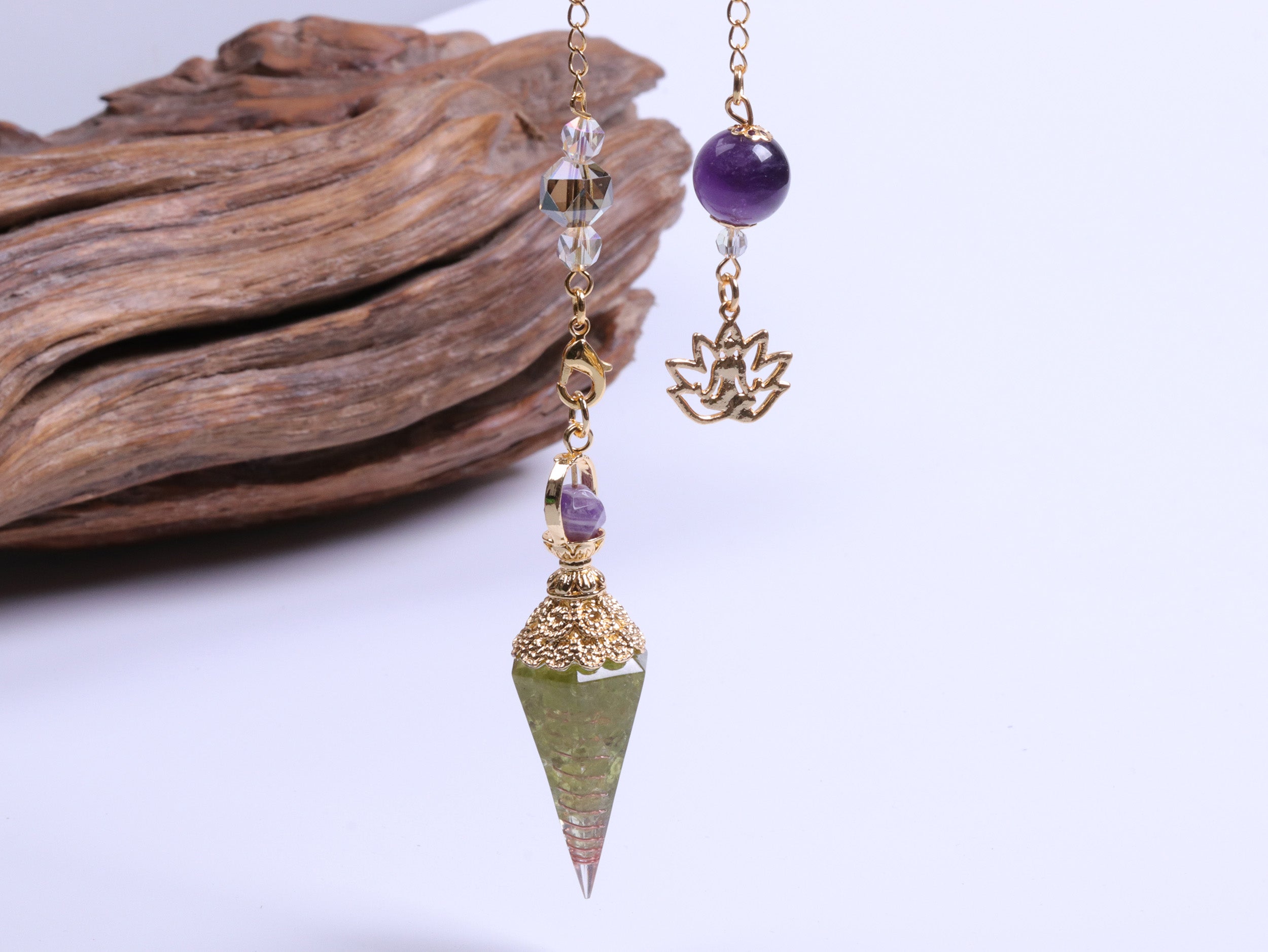 Pendule en cristal d'orgone améthyste péridot