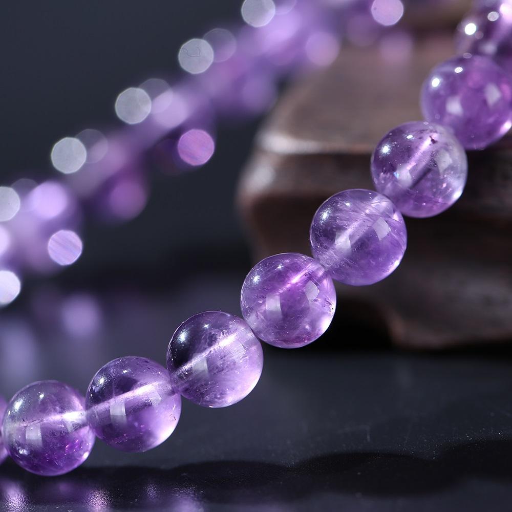 Bracelet en quartz améthyste pour l'équilibre spirituel