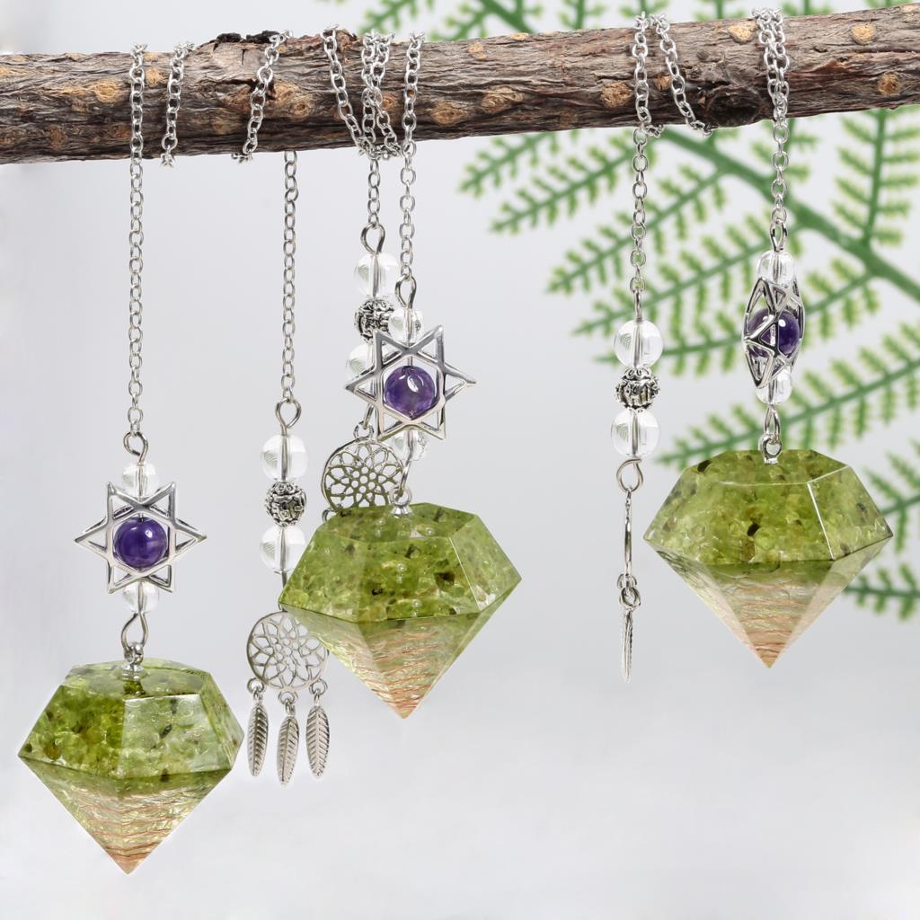 Pendule en cristal d'améthyste en forme d'étoile de David