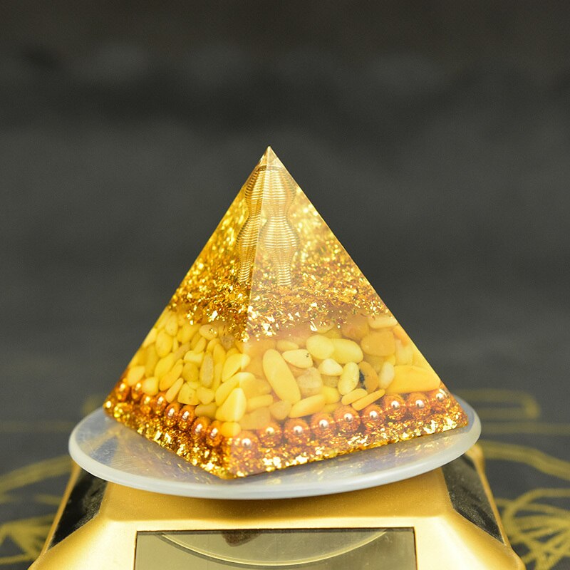 Pyramide d'Aura Orgone Aventurine