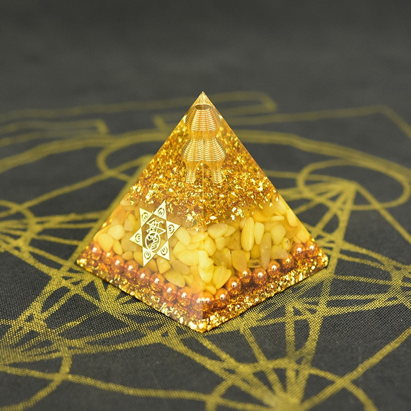 Pyramide d'Aura Orgone Aventurine