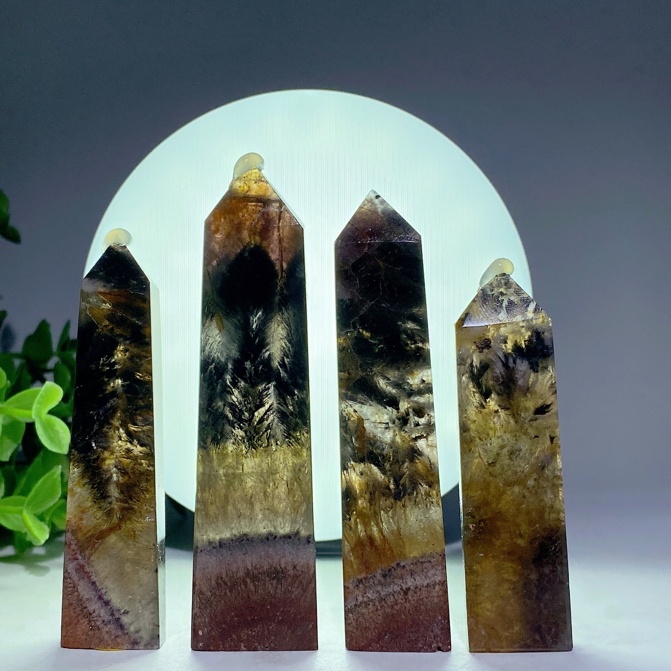 Auralite 23 Crystal Point 1.5-4.5 Inch Healing Wand