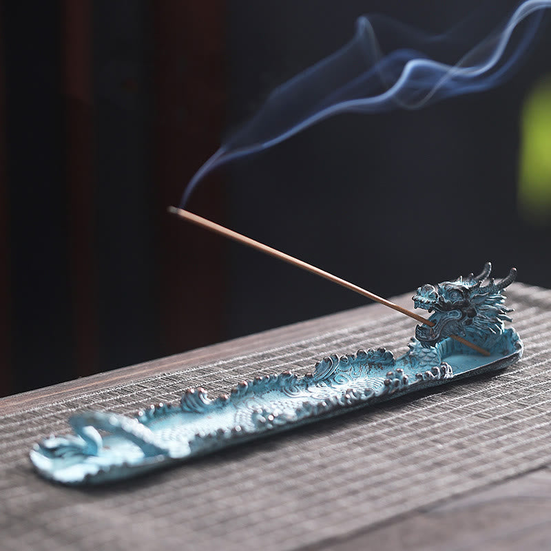 Brûleur d'encens dragon en alliage de bon augure pour la méditation