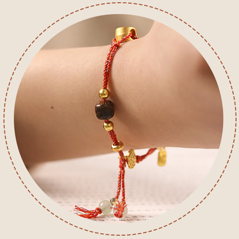 Bracelet porte-bonheur en corde de jade Hetian avec nuages ​​de bon augure et personnage Fu