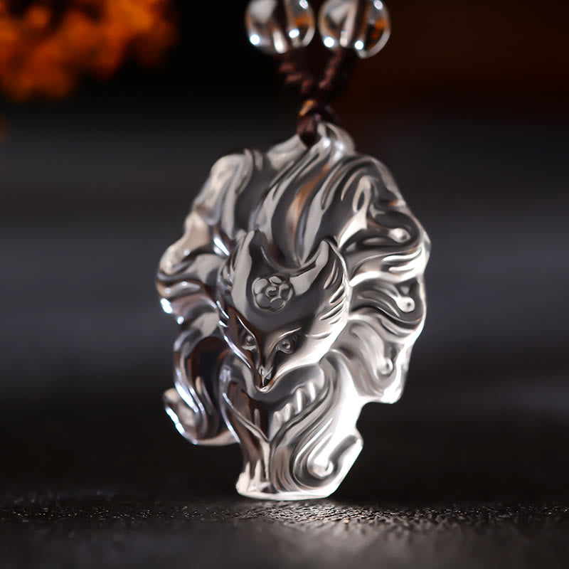 Collier porte-bonheur en améthyste naturelle avec renard à neuf queues
