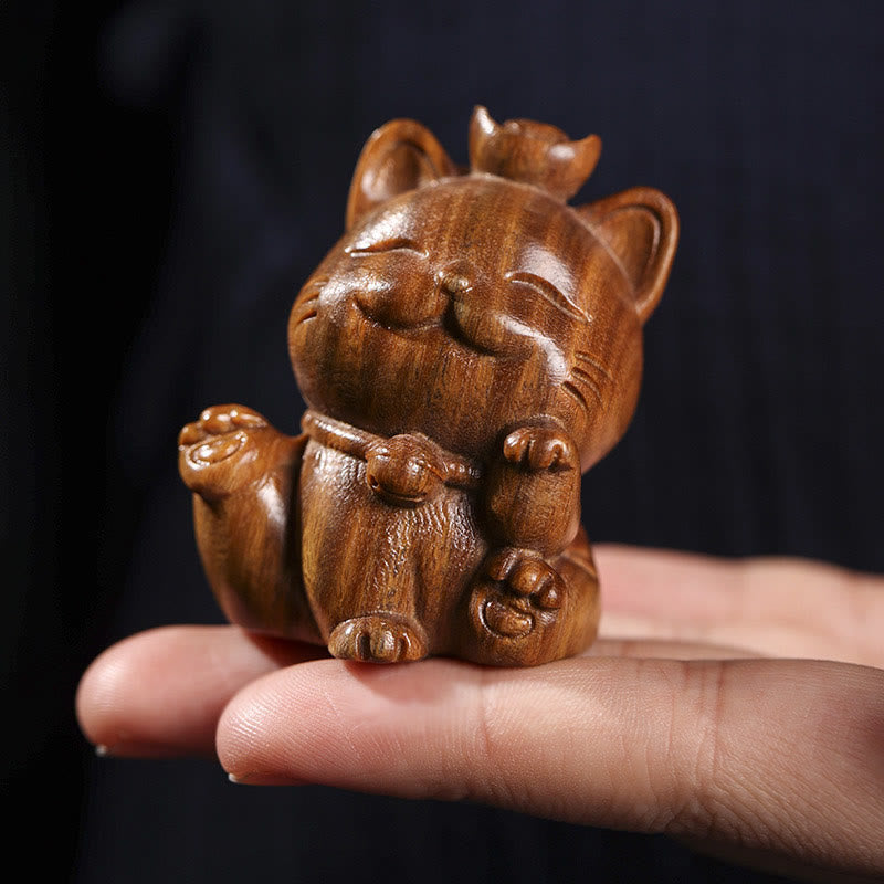 5cm Green Sandalwood Lucky Cat Statue for Peace & Prosperity