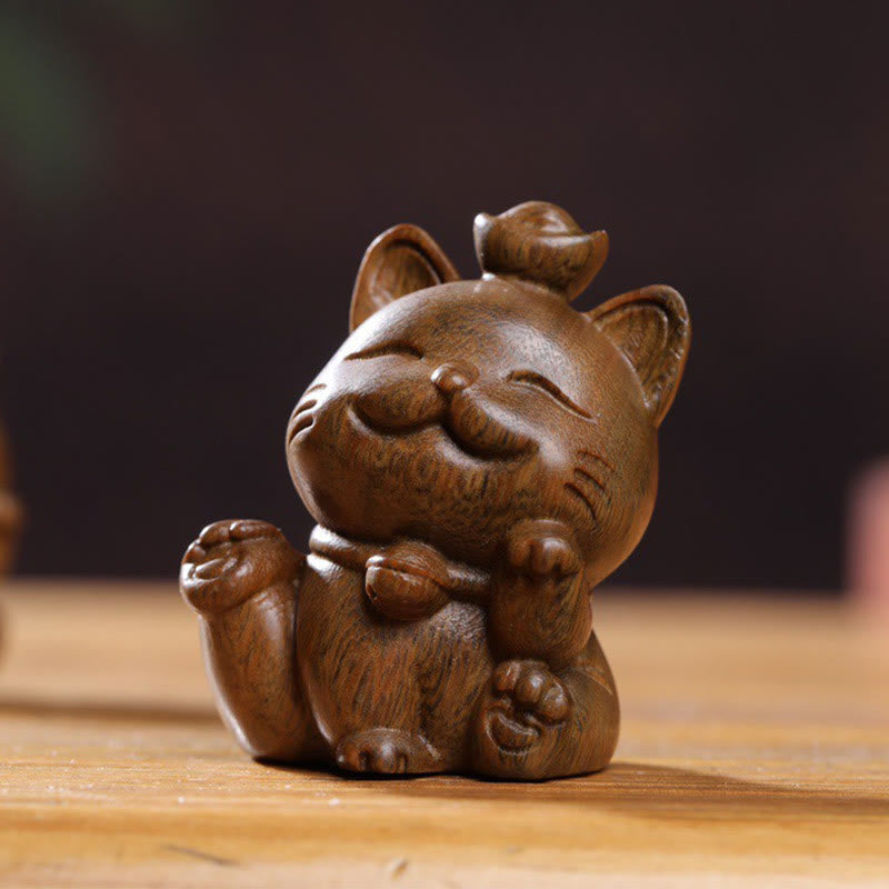 5cm Green Sandalwood Lucky Cat Statue for Peace & Prosperity