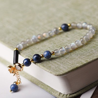 Bracelet de guérison calme en pierre de lune et lazurite pour une énergie positive