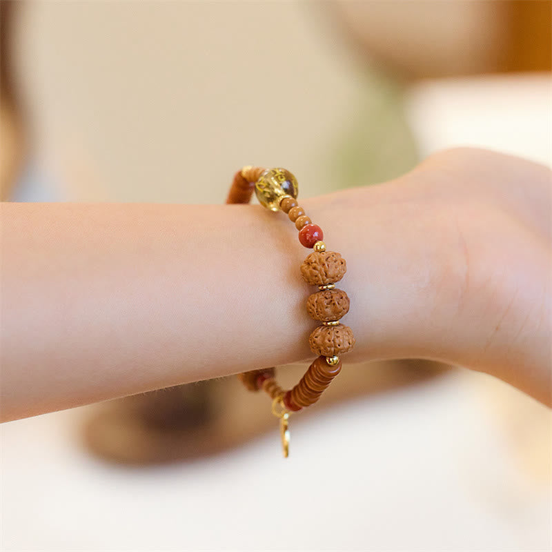 Bracelet Om Mani Padme Hum Graine de Bodhi et Onyx Noir