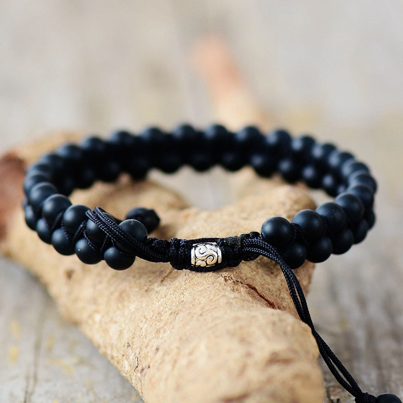 Bracelet en agate noire pour l'équilibre et l'harmonie
