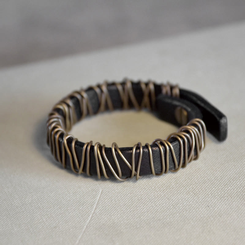 Bracelet d'équilibre spirituel en cuir noir et fil de cuivre