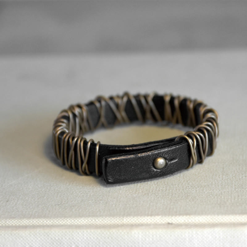 Bracelet d'équilibre spirituel en cuir noir et fil de cuivre
