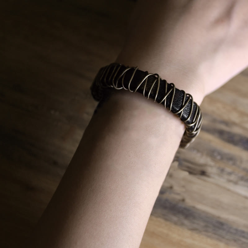 Bracelet d'équilibre spirituel en cuir noir et fil de cuivre