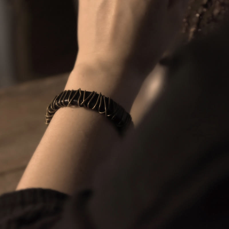 Bracelet d'équilibre spirituel en cuir noir et fil de cuivre