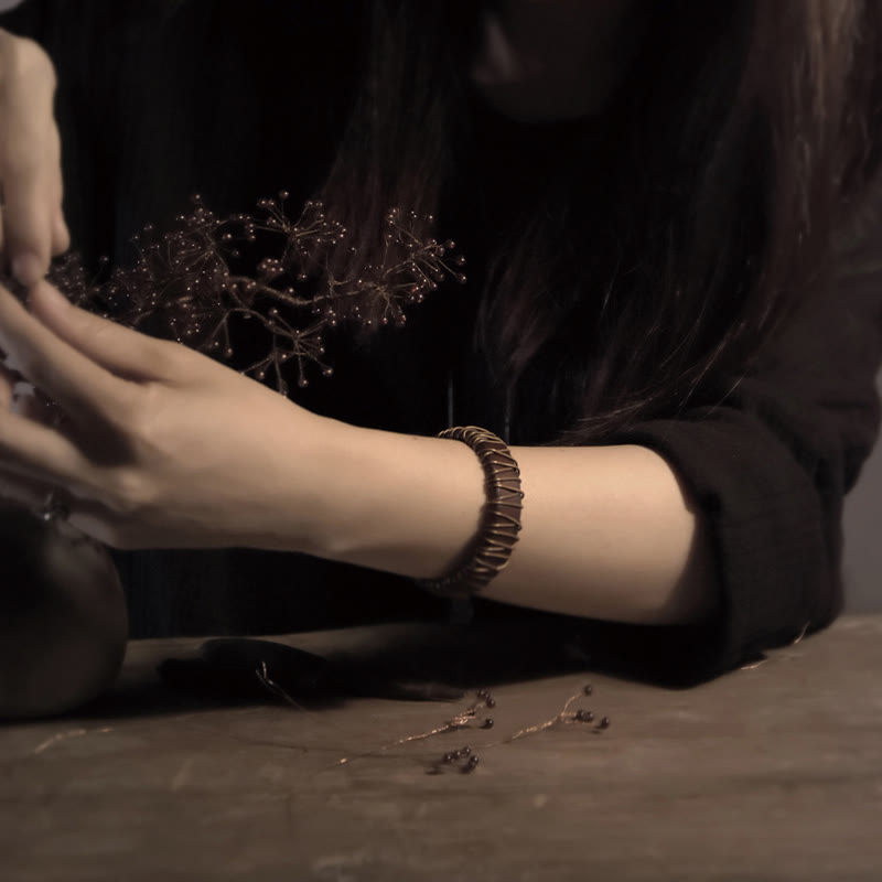 Bracelet d'équilibre spirituel en cuir noir et fil de cuivre