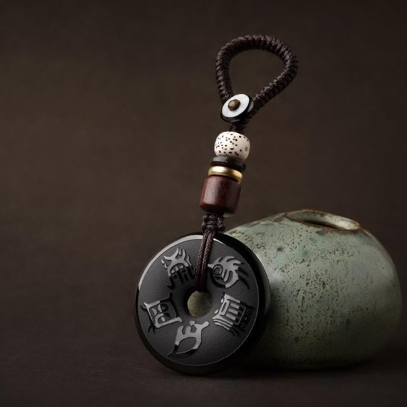 Collier en obsidienne noire avec boucle de paix et pendentif des cinq montagnes sacrées