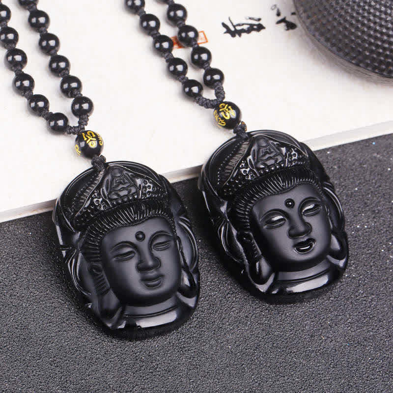 Collier de force en obsidienne noire avec pendentif Avalokitesvara