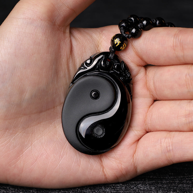 Collier pendentif Yin Yang en obsidienne noire, symbole de la force et de l'accomplissement