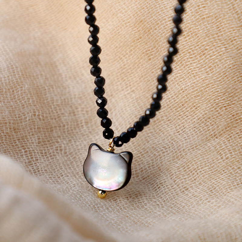 Collier ras du cou motif chat spinelle noir 38 cm