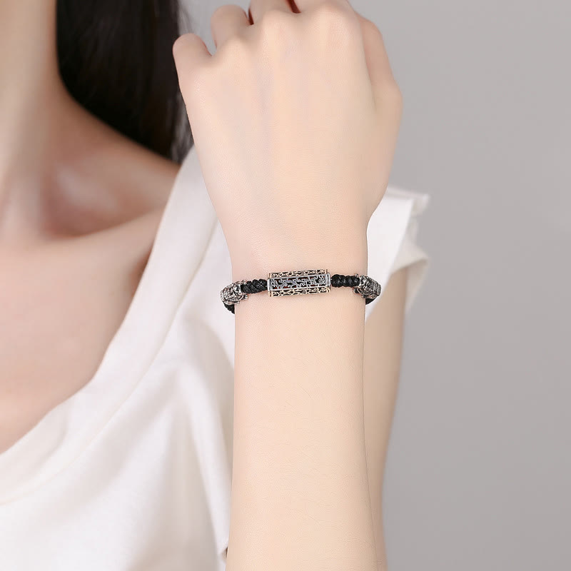 Bracelet de protection Pixiu en fil noir - Om Mani Padme Hum