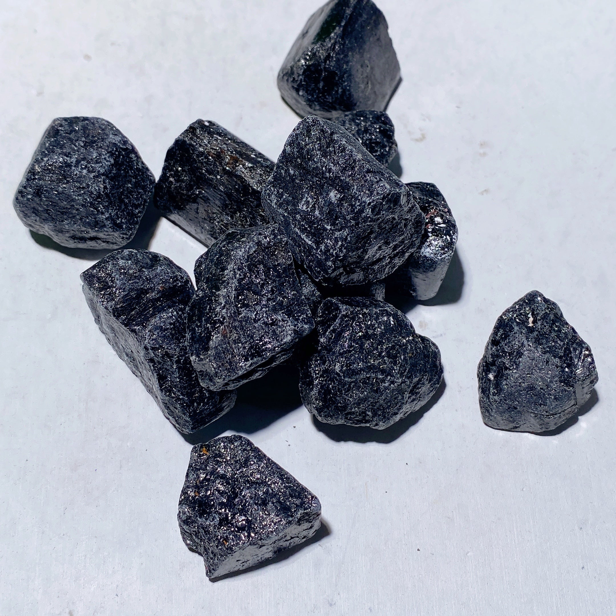Black Tourmaline Raw Crystal Chunks 10-30mm for Healing