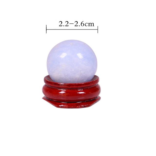 Sphère de guérison en cyanite bleue pour le chakra de la gorge