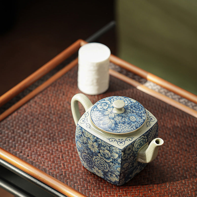 Service à thé Gongfu en porcelaine bleue et blanche décor zen