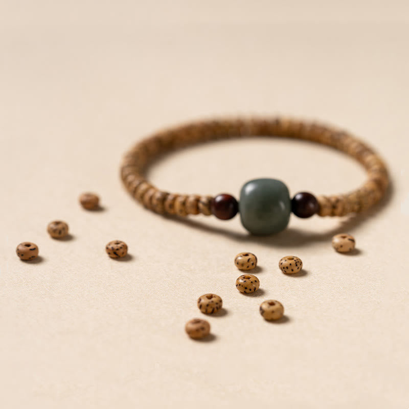 Bracelet de sagesse en bois de santal rouge à petites feuilles de graines de Bodhi pour la protection spirituelle