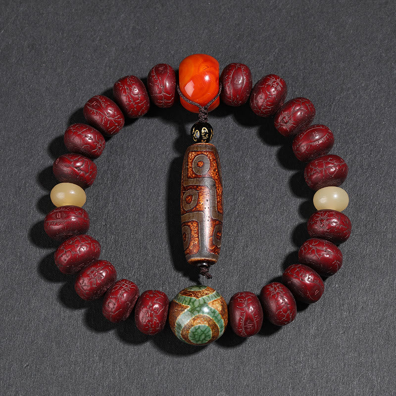 Bracelet spirituel Bodhi Seed avec perles Dzi et breloque lion dansant