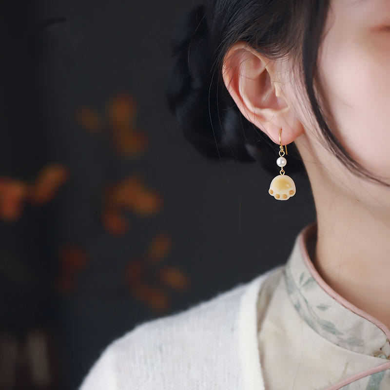 Boucles d'oreilles spirituelles Bodhi Seed avec pendentif en forme de patte de chat pour la sagesse