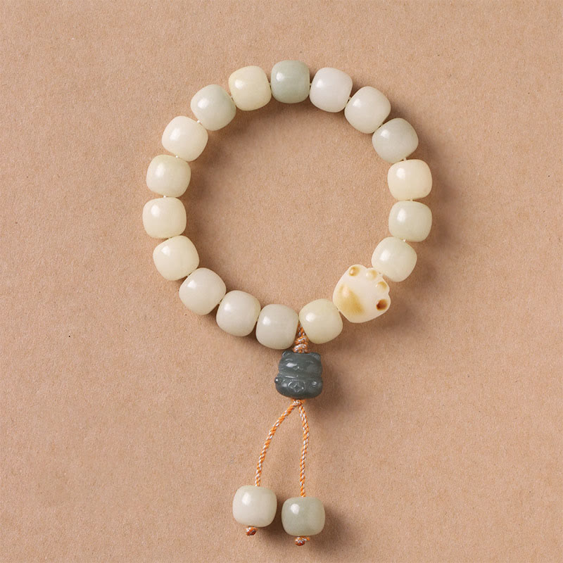 Bodhi Seed Lucky Cat Peace Bracelet for Spiritual Harmony