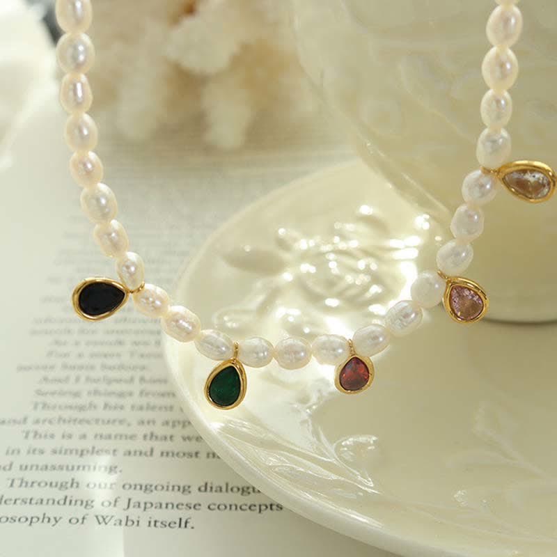 Pearl Purity Necklace Pendant with 18K Gold and Crystal