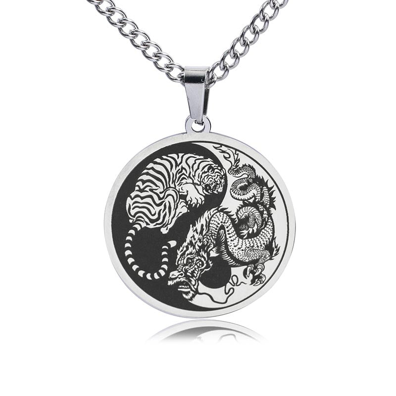 Collier Dragon en Acier Titane avec Pendentif Harmonie Dragon Tigre