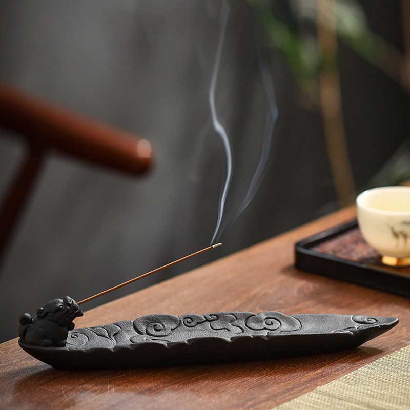 Brûleur d'encens Pixiu en céramique Nuages ​​de bon augure pour la méditation